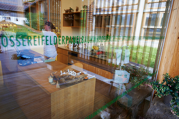 Innenraum Hofladen-140804-9824