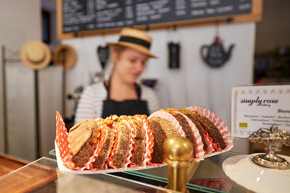 Simply Raw Bakery