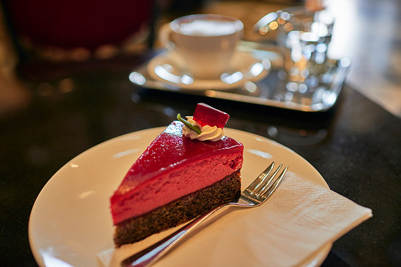 Cafe Restaurant KHM