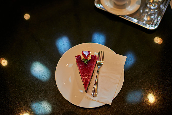 Cafe Restaurant KHM