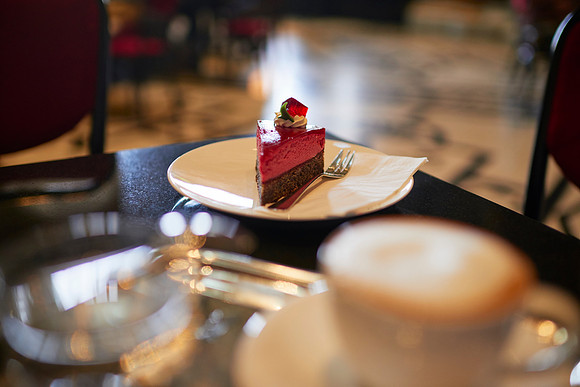 Cafe Restaurant KHM