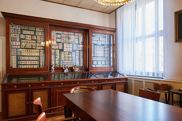 Piatnik & Söhne - Blick in Herr Strehls Büro