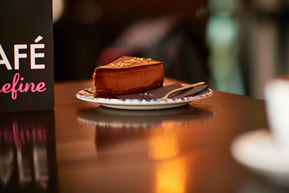 Cafe Josephine