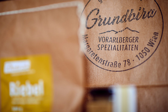 Grundbira