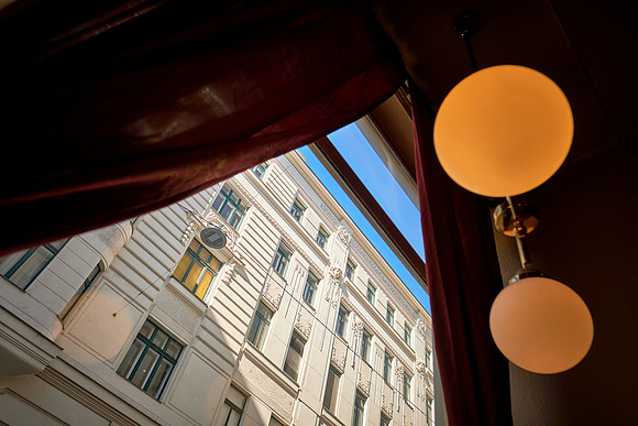 Cafe Volkstheater