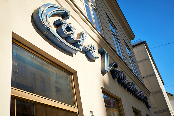 Cafe Volkstheater